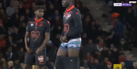 布伦森单场30+次数升至尼克斯队史第三，仅次于尤因和安东尼