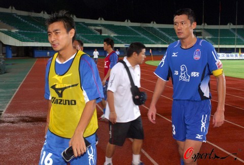 早报：功成名就不是目的，让自己快乐快乐这才叫做意义（早报：名利非终点，快乐才是人生的意义）