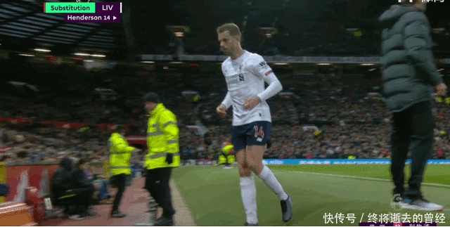 斯洛特：现在萨拉赫在踢非洲杯，对各方来说不再谈他比较合理（斯洛特：萨拉赫正征战非洲杯，此时不再讨论他更为合适）