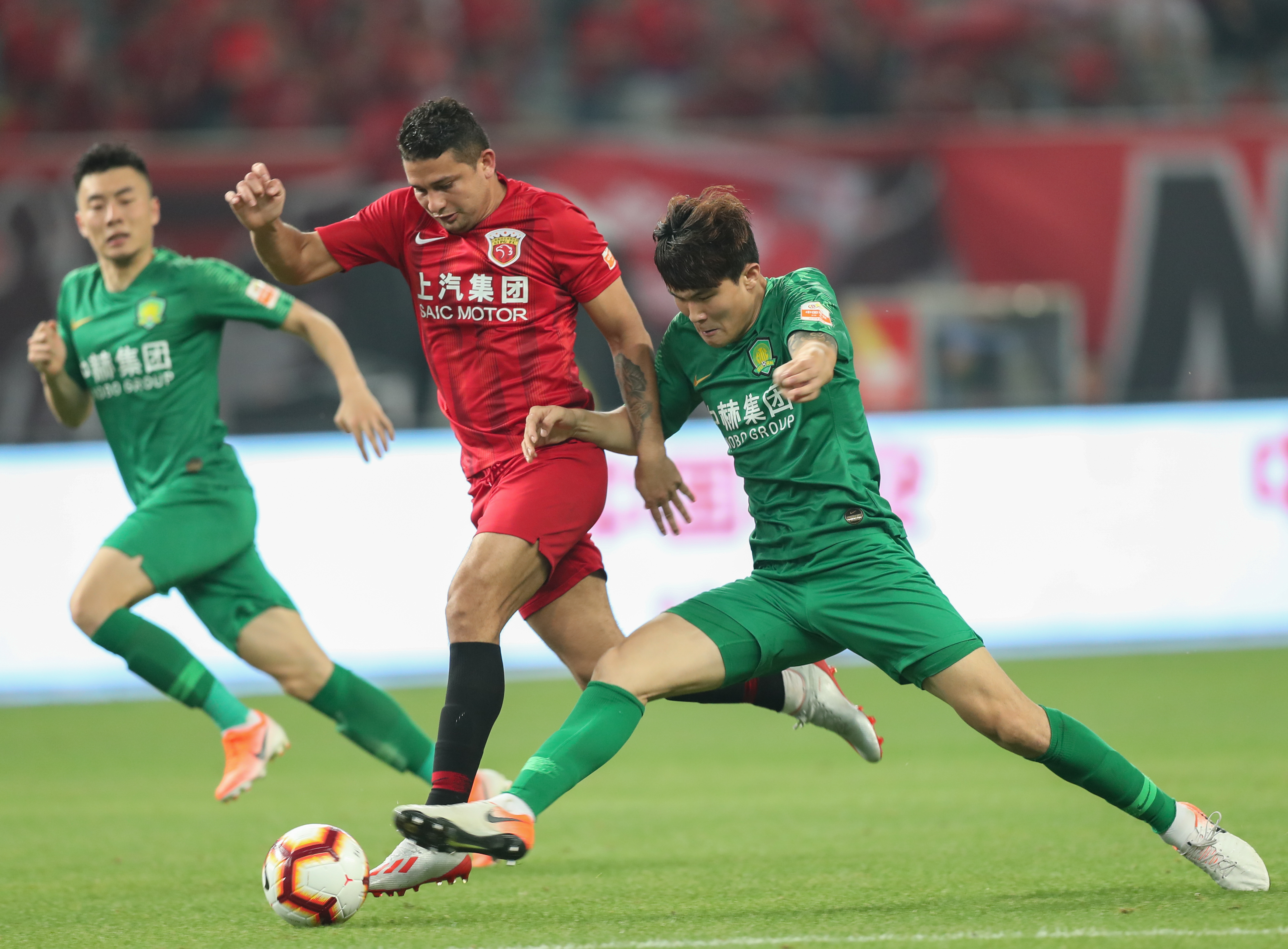 恩昆库生日快乐：关于差签枪手、红牛爆发&蓝军沉浮的故事（恩昆库生日快乐：从枪手错失到红牛崛起与蓝军起落）