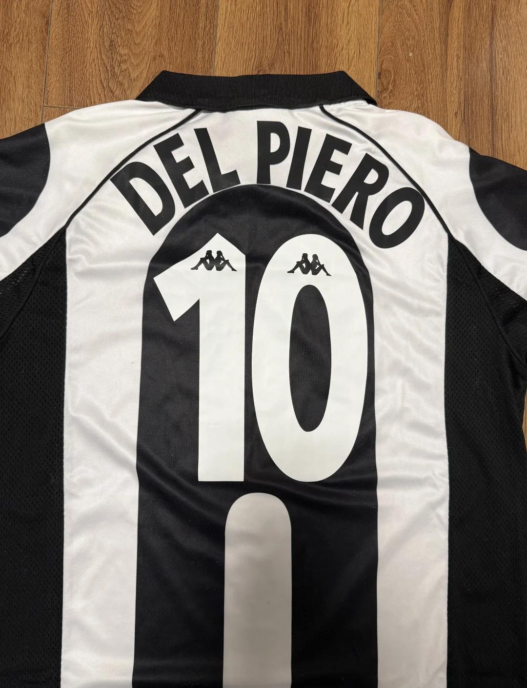 拜仁官方：于帕梅卡诺因负荷管理未进战圣保利大名单