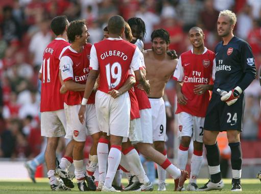 欧冠改制后连续3场破门最年轻榜单：17岁卡尔居首，姆巴佩次席（欧冠改制以来连续三场进球最年轻球员榜：17岁卡尔第一，姆巴佩第二）