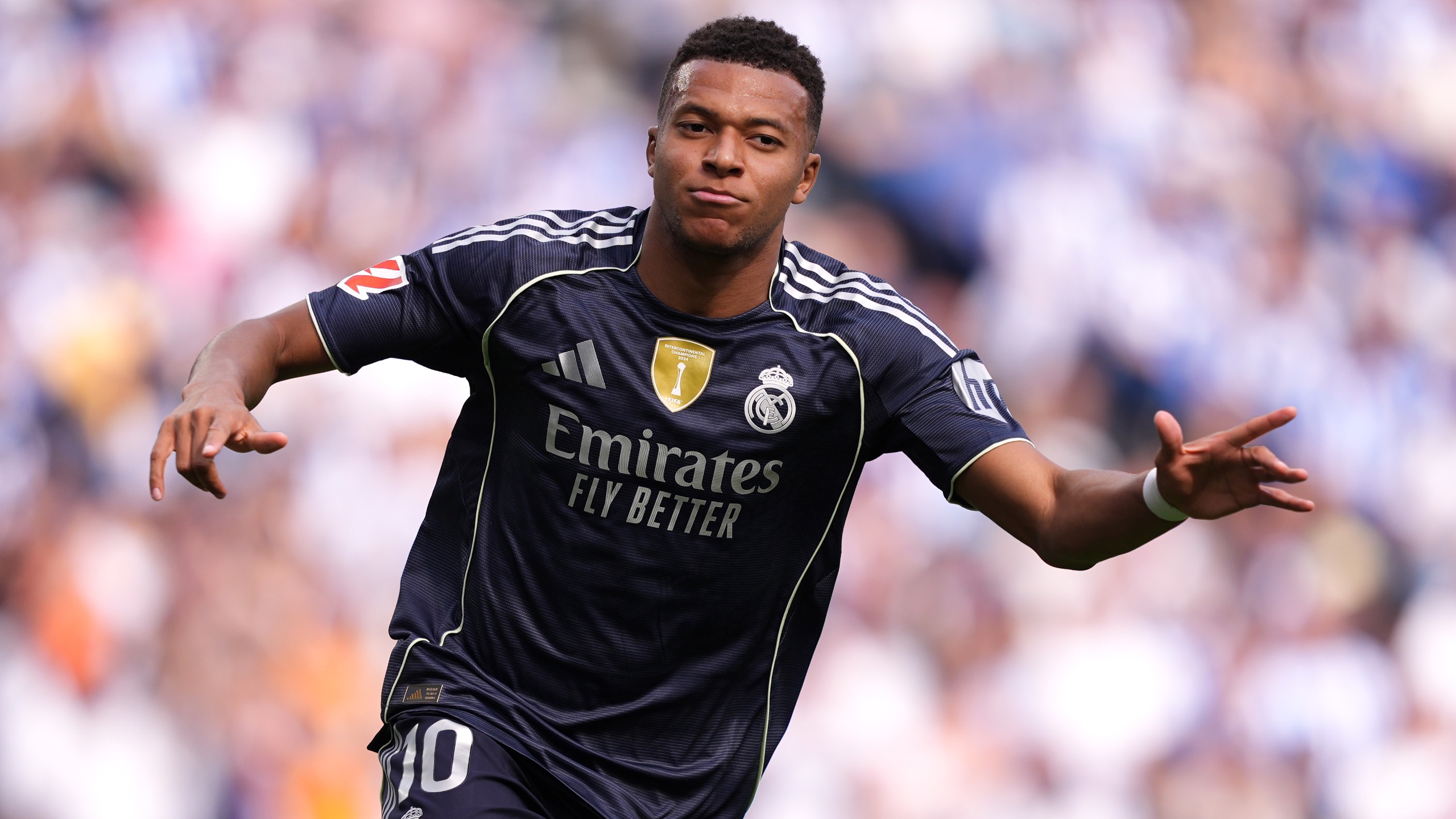 托纳利：我们把握机会不够好，然后每过一分钟比赛就会更沉重（托纳利：机会把握不佳，越到后面比赛越沉重）