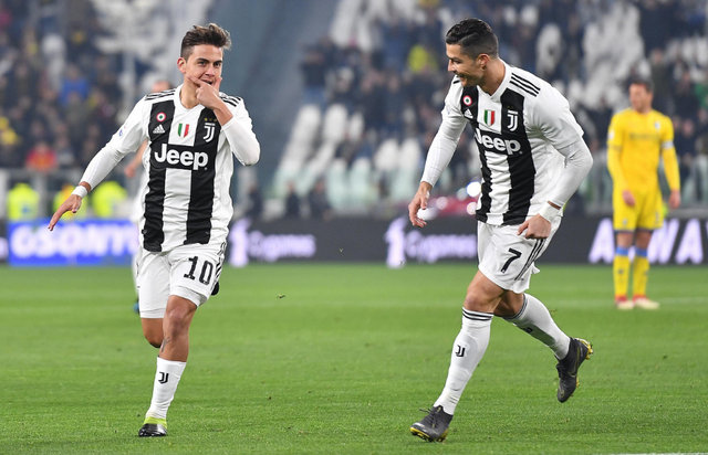 意媒：黄潜考虑买断那不勒斯租将拉法-马林，皇马握有回购权（意媒：黄潜欲买断那不勒斯租借的拉法-马林，皇马保留回购权）