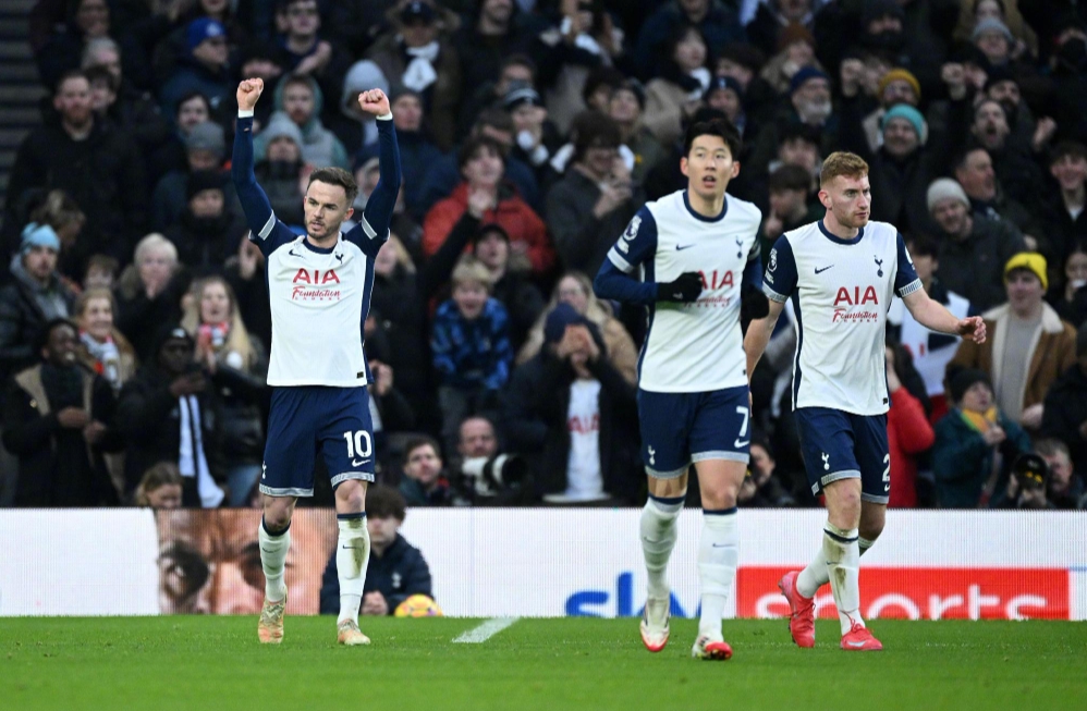 缺阵期间在板凳指挥对你领导力有帮助吗？杰威：他们根本不听（缺阵坐板凳指挥能提升领导力？杰威：他们根本不听）