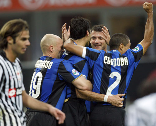 talkSPORT：伯恩茅斯等俱乐部有意阿克，他渴望稳定出场机会（talkSPORT：伯恩茅斯等队追求阿克，球员盼稳定出场时间）