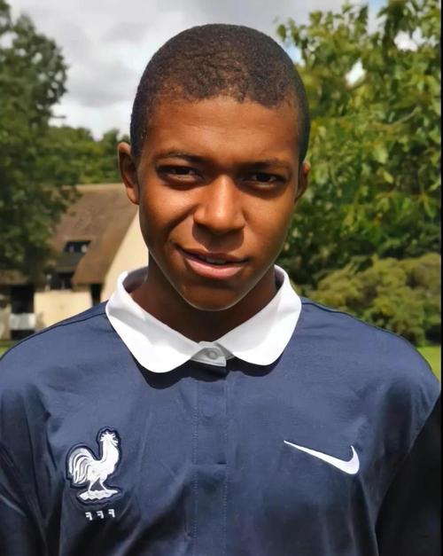 球迷：他今天是无敌状态（球迷直言：他今天无人能挡）