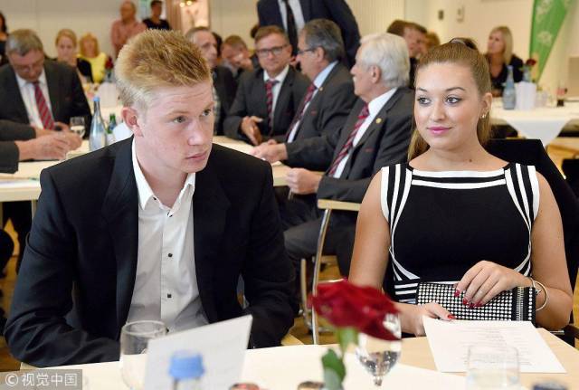 国米税前年薪排名：劳塔罗1660万欧第1，4人超千万（国米球员税前年薪榜：劳塔罗以1660万欧领跑，四将年薪破千万）